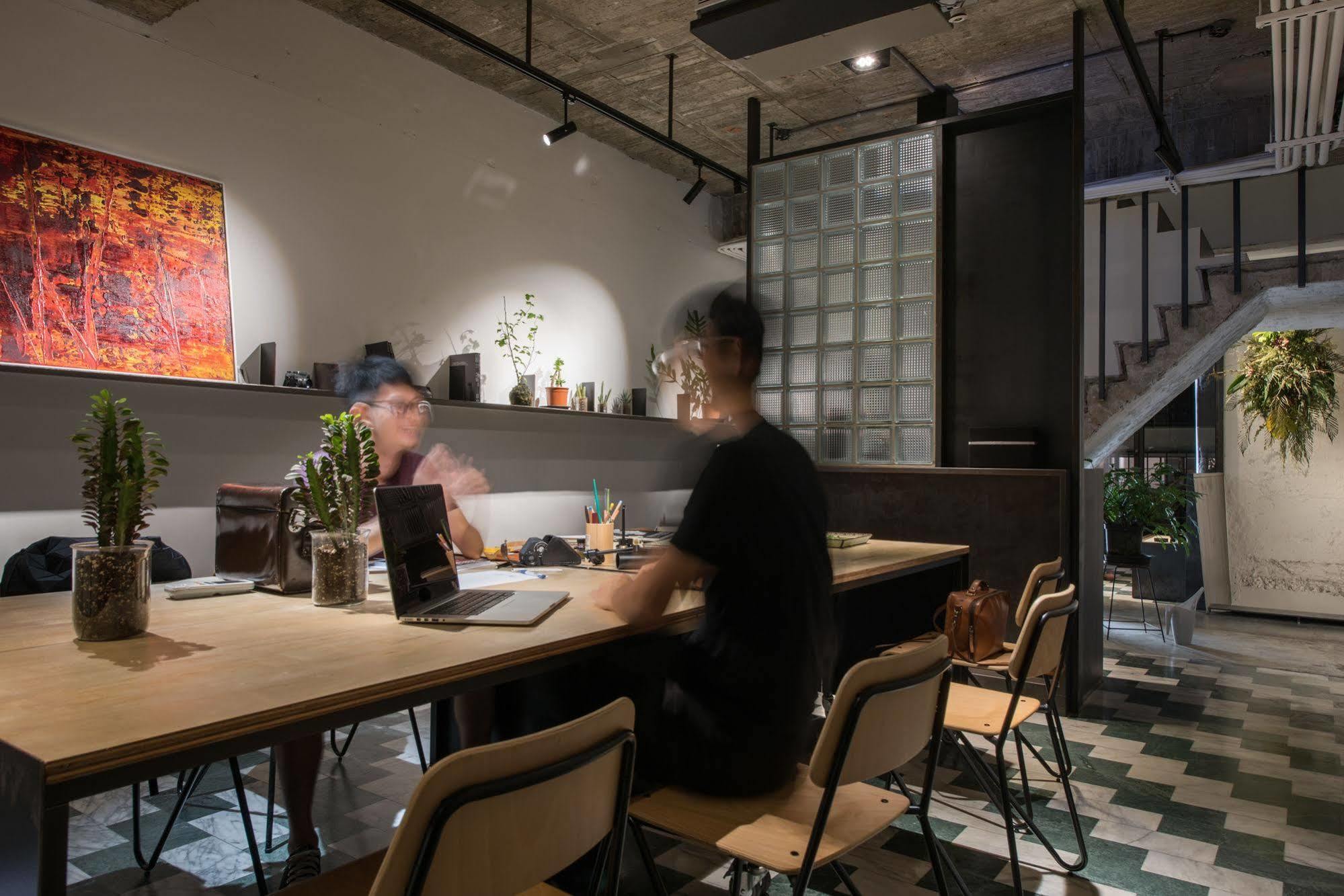 Hii-Hubs B&B Tainan Extérieur photo