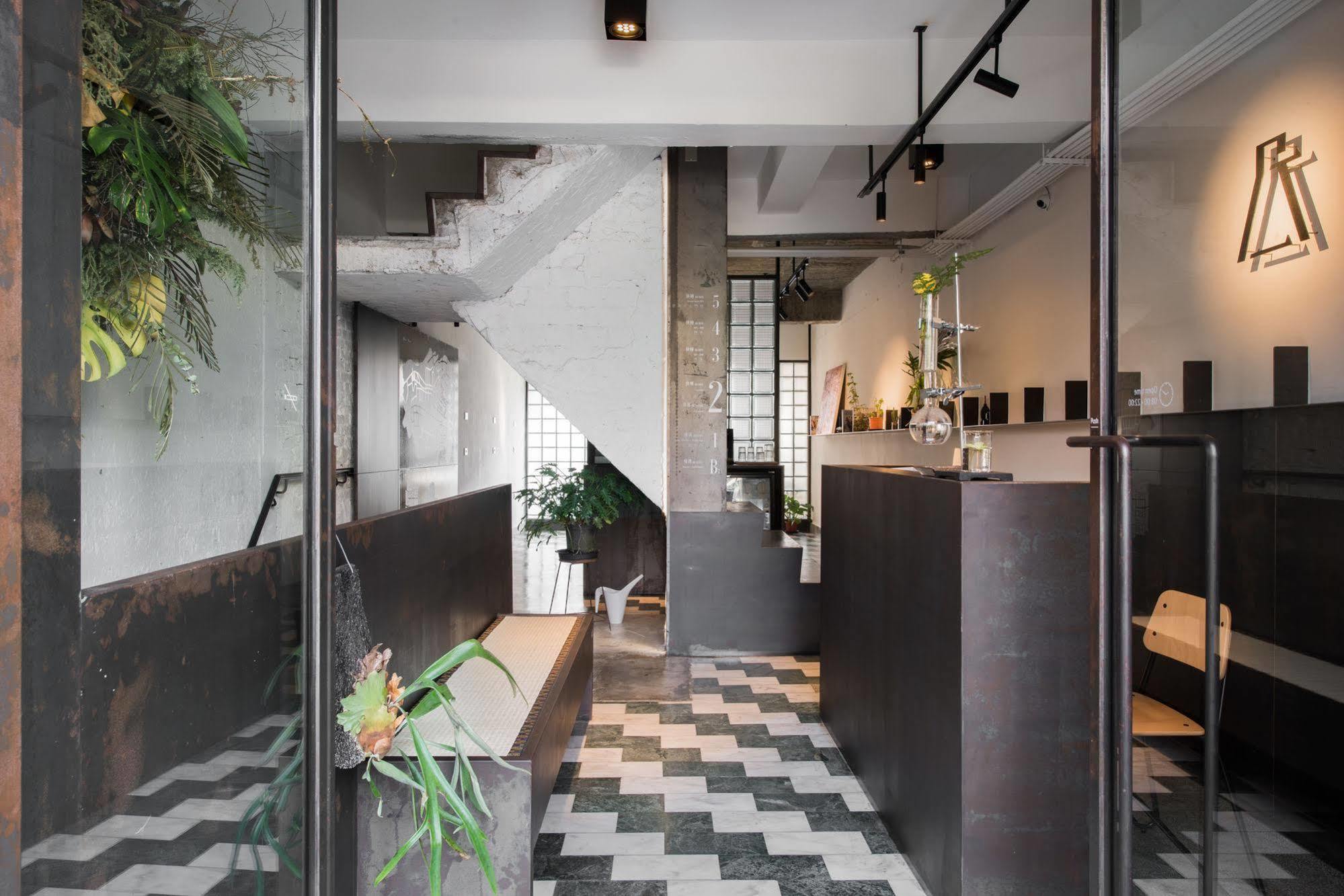 Hii-Hubs B&B Tainan Extérieur photo