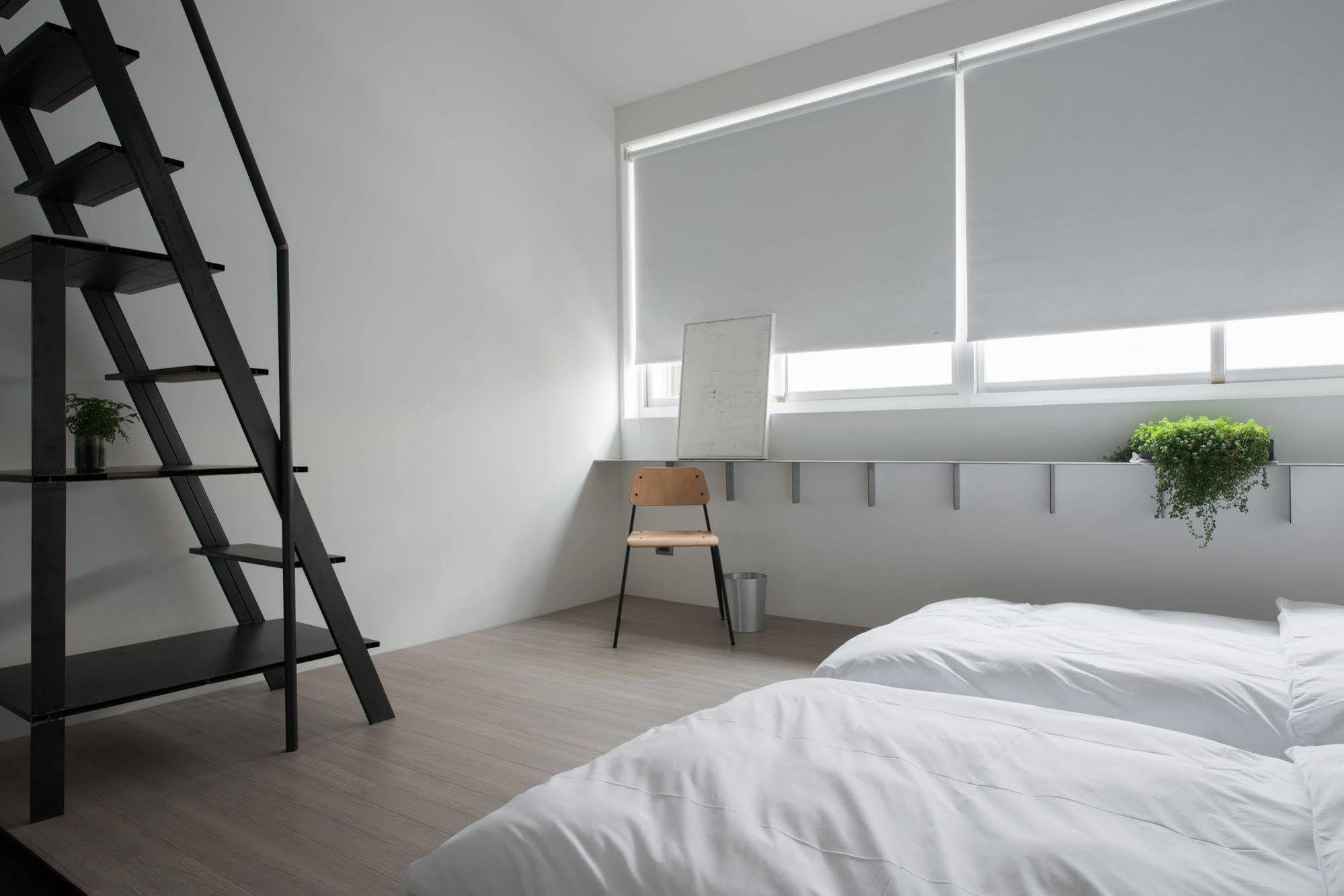 Hii-Hubs B&B Tainan Extérieur photo